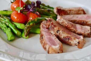 管理栄養士が設計した宅食ダイエットの成功法則は？