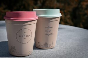 クレジットポイントを賢くためる宅配利用の方法は？